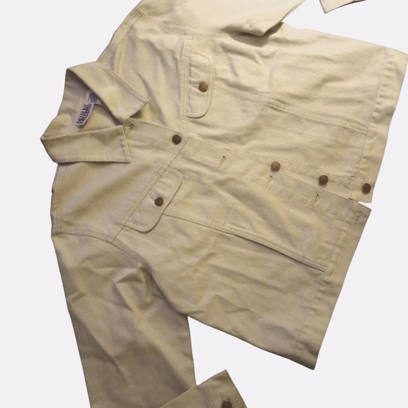 Men's Vintage Bill Blass Jean jacket. Cream with Brass Logo Buttons. Size XL - Picture 3 of 7